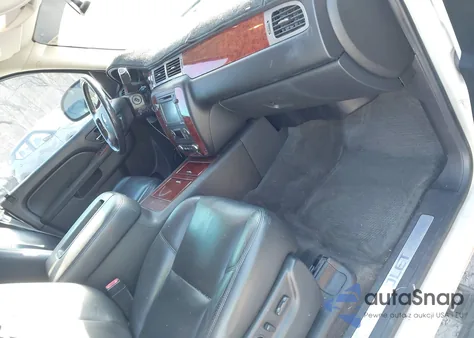 2013 Chevrolet Tahoe Ltz из США, поврежденный, VIN 1GNSKCE08DR374054